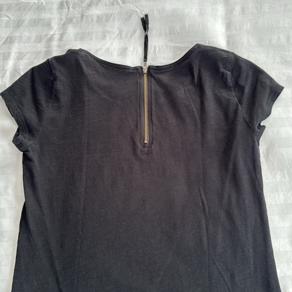 🐞Loft black cotton tee with zipper closure on back. Size XS. - Picture 5 of 8